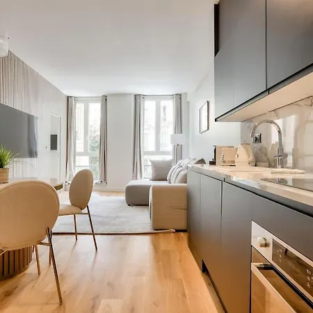 Ferienwohnung L'Elegance A La Parisienne Exterior foto