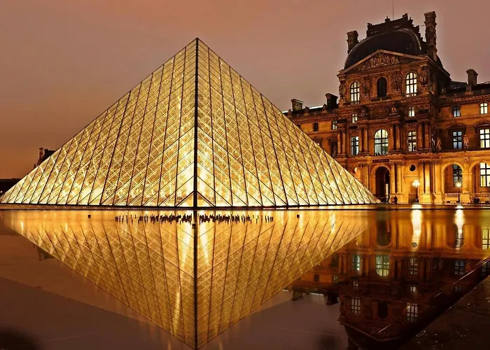 L\'Elegance A La Parisienne